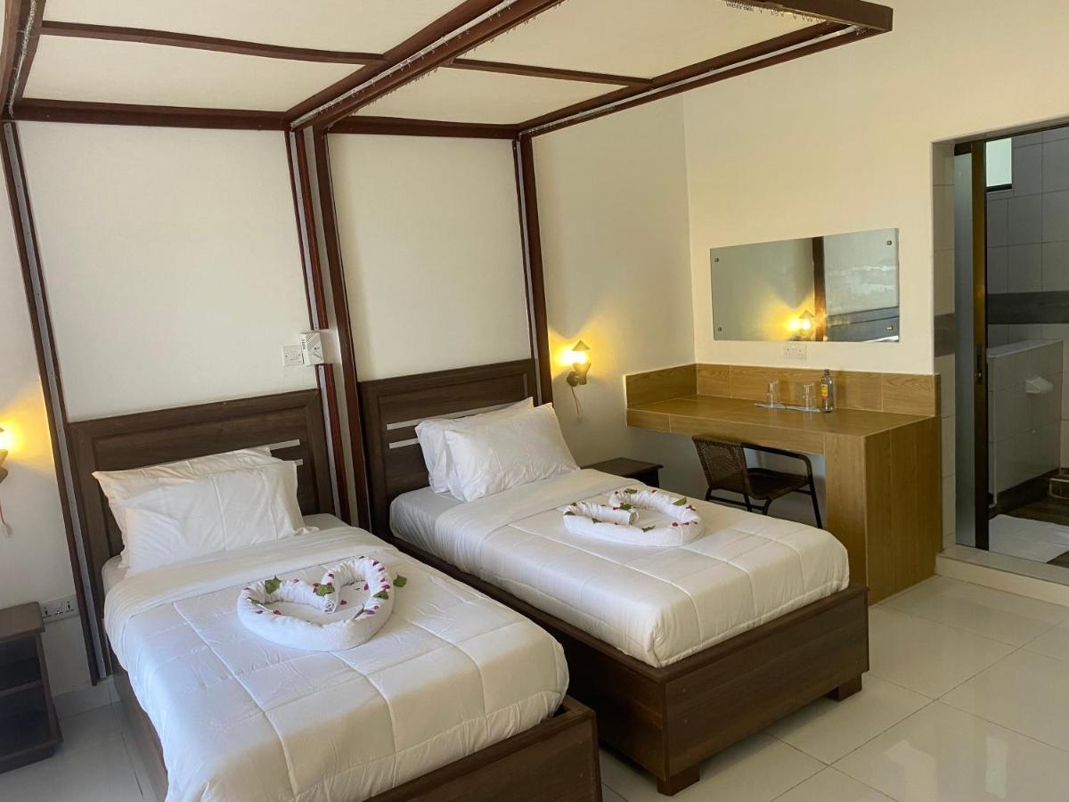 דיאני ביץ' Diani Palm Resort מראה חיצוני תמונה