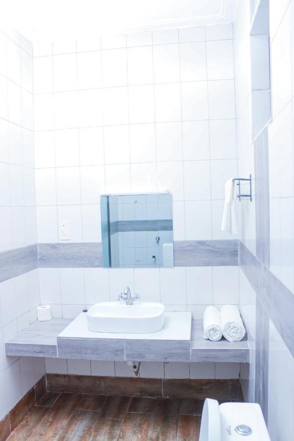 דיאני ביץ' Diani Palm Resort מראה חיצוני תמונה